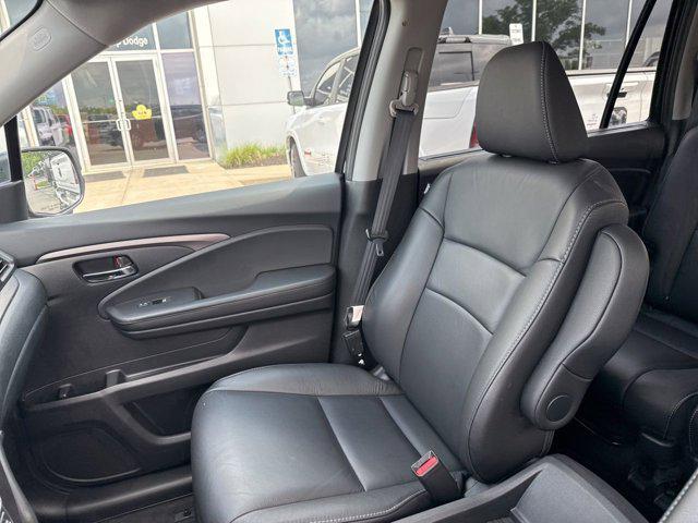 used 2020 Honda Pilot car, priced at $31,880