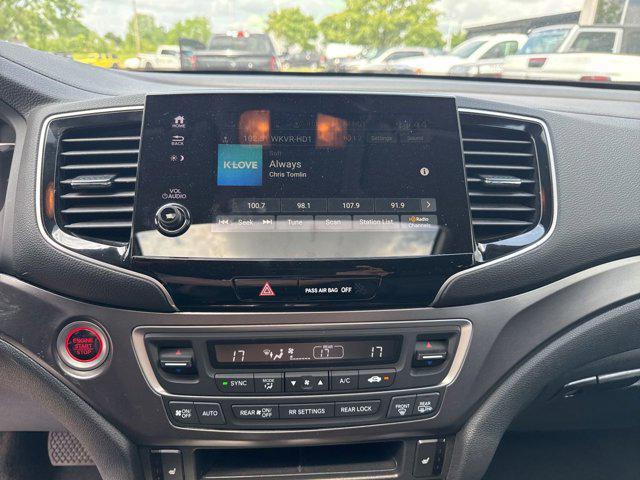 used 2020 Honda Pilot car, priced at $31,880