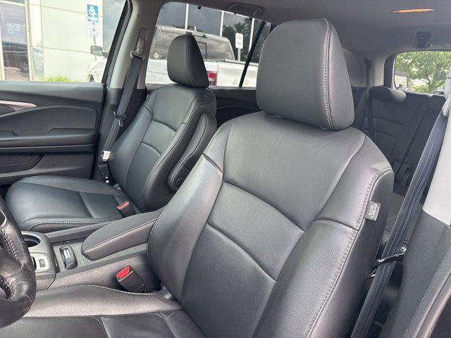 used 2020 Honda Pilot car, priced at $31,880
