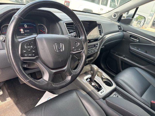 used 2020 Honda Pilot car, priced at $31,880