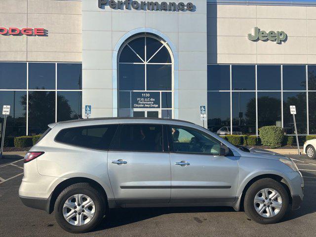 used 2015 Chevrolet Traverse car, priced at $7,995