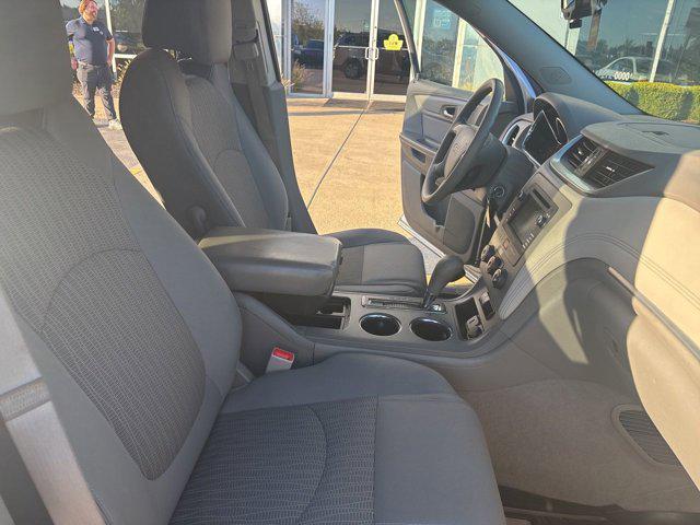 used 2015 Chevrolet Traverse car, priced at $7,995
