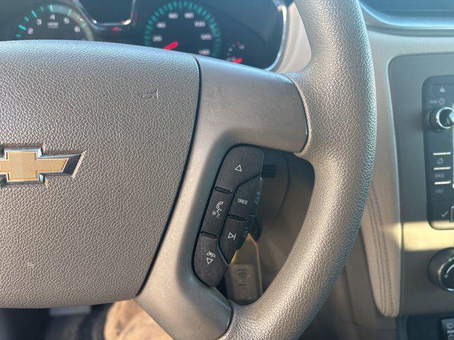 used 2015 Chevrolet Traverse car, priced at $7,995