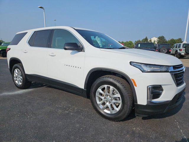 used 2022 Chevrolet Traverse car, priced at $23,988