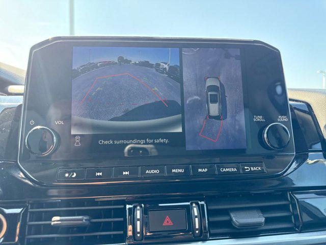 used 2022 Nissan Pathfinder car, priced at $27,499