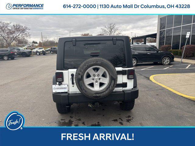 used 2015 Jeep Wrangler Unlimited car, priced at $14,996