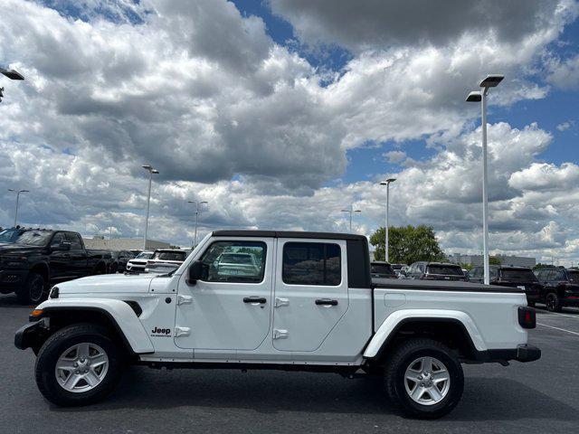 used 2022 Jeep Gladiator car, priced at $30,302
