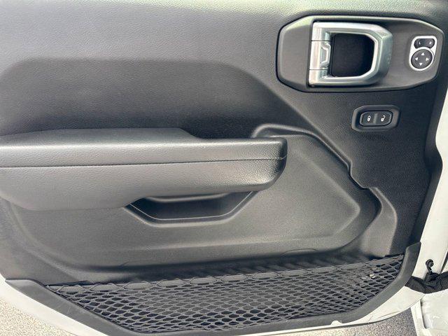 used 2022 Jeep Gladiator car, priced at $30,302