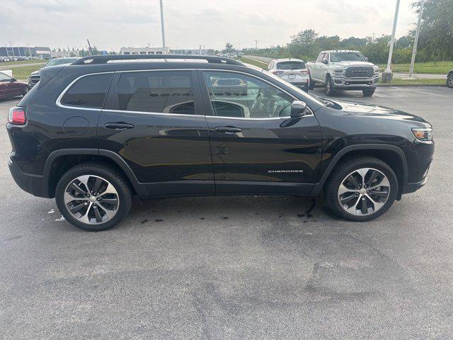 used 2022 Jeep Cherokee car, priced at $25,900