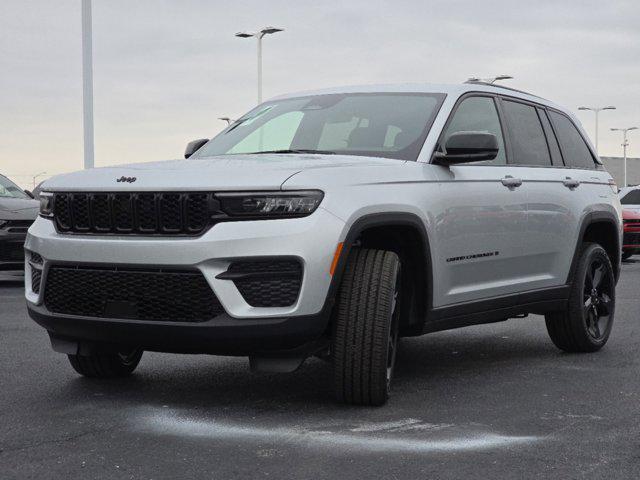 new 2025 Jeep Grand Cherokee car, priced at $41,914