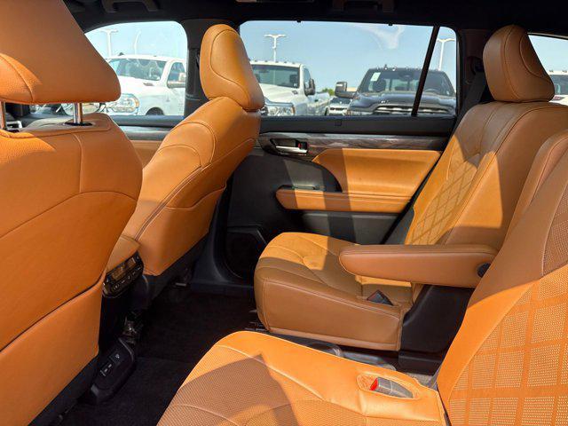 used 2024 Toyota Highlander car, priced at $46,900