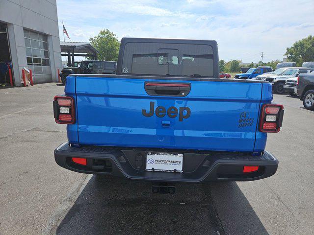 new 2025 Jeep Gladiator car, priced at $45,330