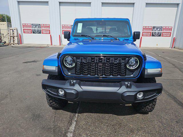 new 2025 Jeep Gladiator car, priced at $45,330