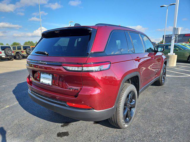 new 2025 Jeep Grand Cherokee car, priced at $50,221