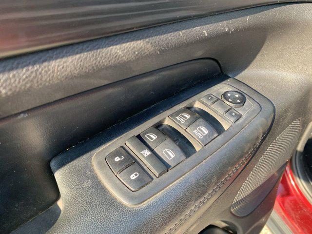 used 2019 Jeep Grand Cherokee car, priced at $15,795