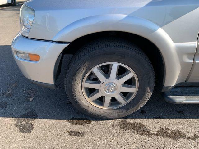 used 2004 Buick Rainier car, priced at $4,500