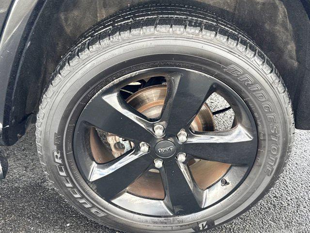 used 2015 Jeep Grand Cherokee car, priced at $9,488