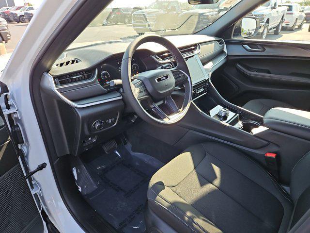 new 2025 Jeep Grand Cherokee L car, priced at $41,029