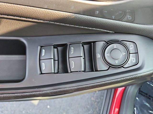 used 2023 Chevrolet Traverse car, priced at $32,900