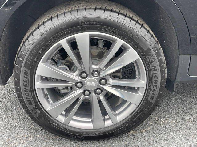 used 2024 Cadillac XT5 car, priced at $41,980