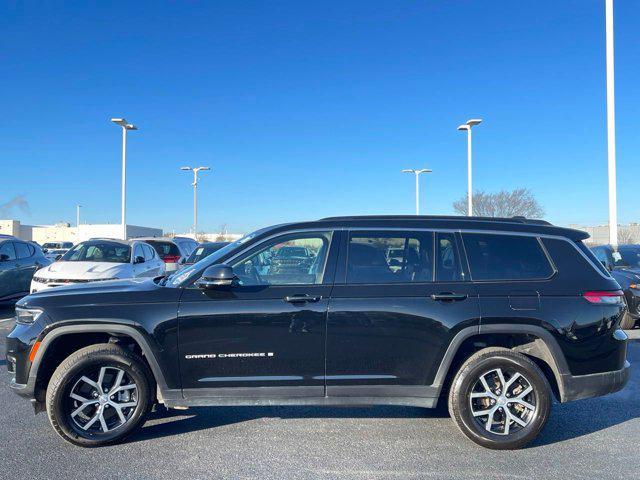 used 2024 Jeep Grand Cherokee L car, priced at $40,890