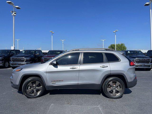 used 2019 Jeep Cherokee car, priced at $18,998