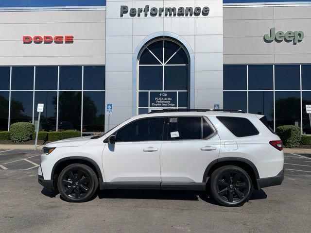 used 2023 Honda Pilot car, priced at $41,995