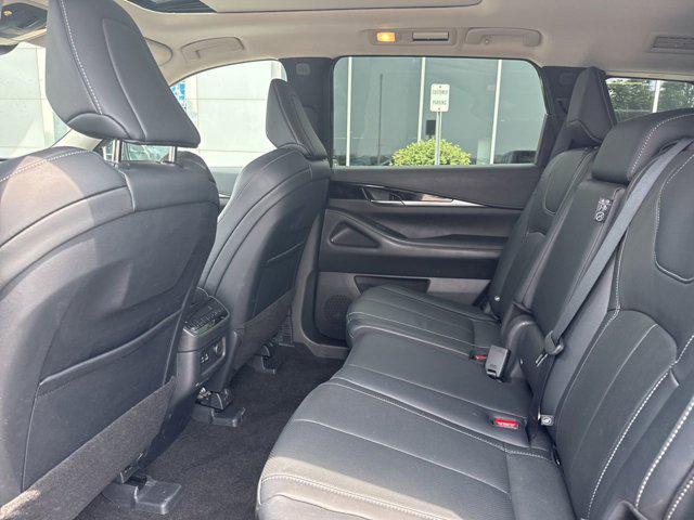 used 2024 INFINITI QX60 car, priced at $39,900