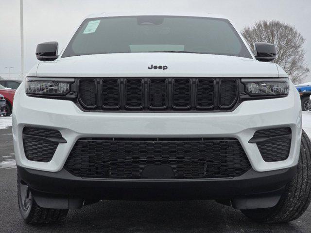 new 2025 Jeep Grand Cherokee car, priced at $44,224