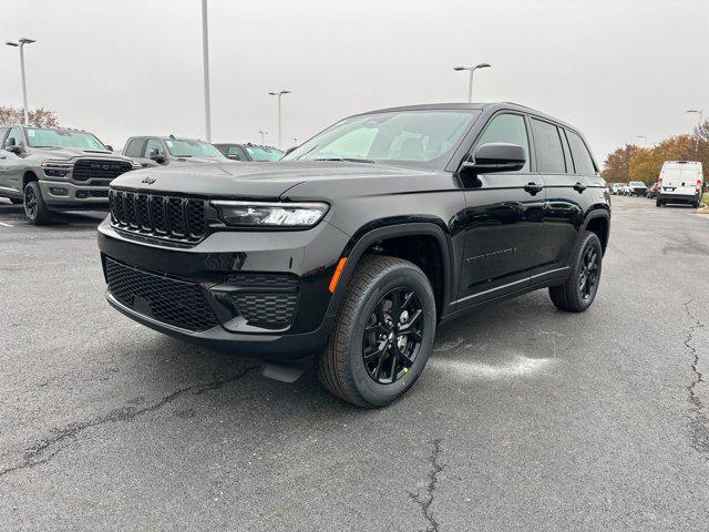 new 2025 Jeep Grand Cherokee car, priced at $39,258