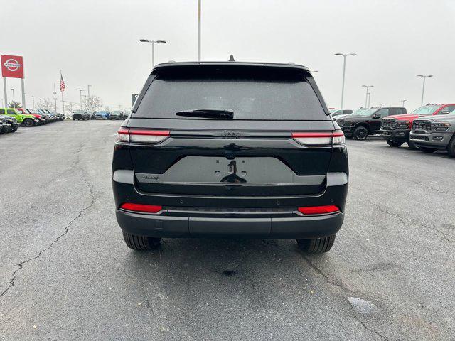 new 2025 Jeep Grand Cherokee car, priced at $39,258