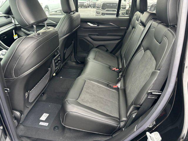 new 2025 Jeep Grand Cherokee car, priced at $39,258