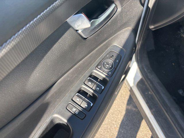 used 2020 Hyundai Santa Fe car, priced at $13,998