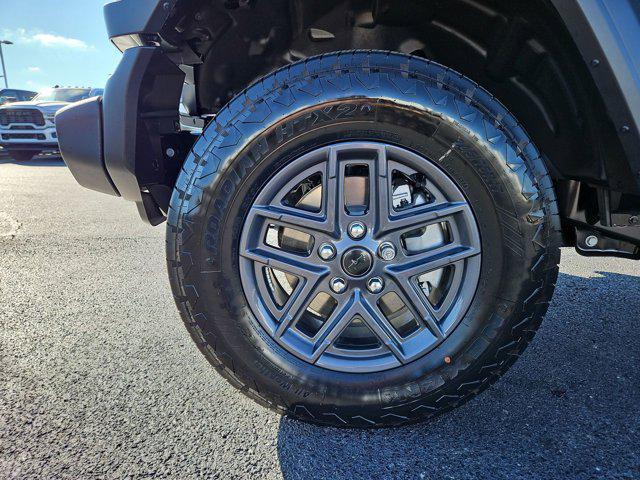 new 2026 Jeep Wrangler car, priced at $46,220