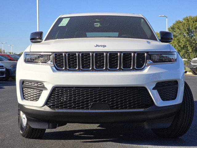 new 2025 Jeep Grand Cherokee car, priced at $38,370