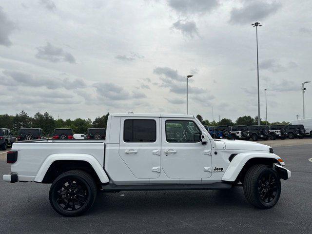 used 2021 Jeep Gladiator car, priced at $32,880