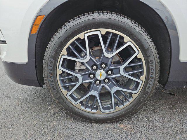 used 2024 Chevrolet Blazer car, priced at $31,500