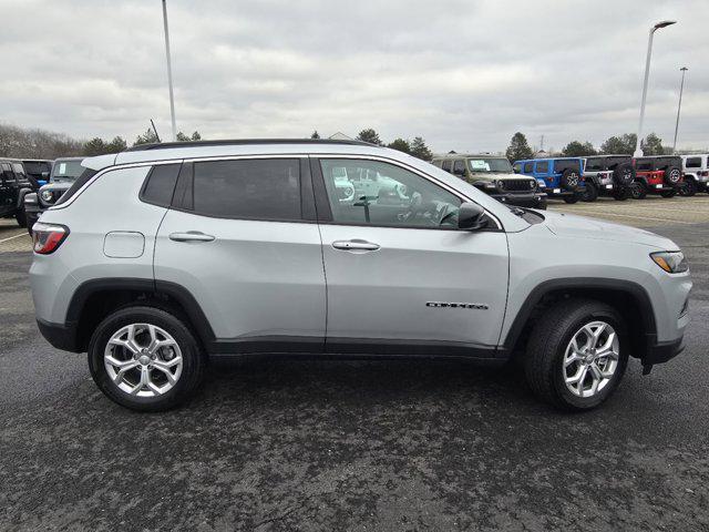 new 2024 Jeep Compass car, priced at $29,101