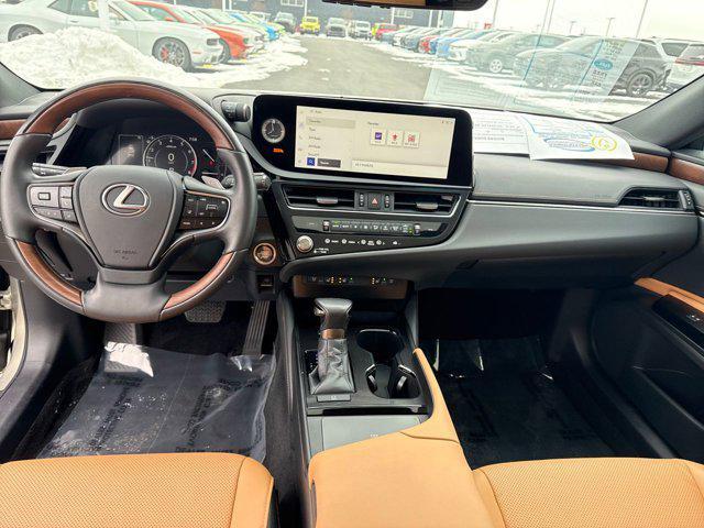 used 2023 Lexus ES 350 car, priced at $37,900