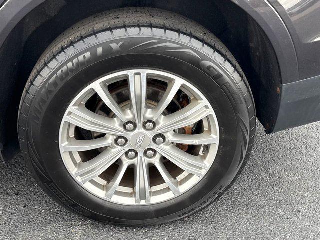 used 2017 Cadillac XT5 car, priced at $16,952
