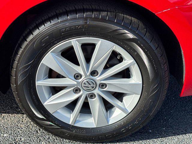 used 2016 Volkswagen Golf SportWagen car, priced at $7,998