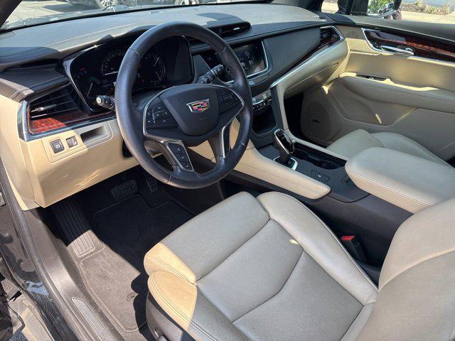 used 2017 Cadillac XT5 car, priced at $15,990