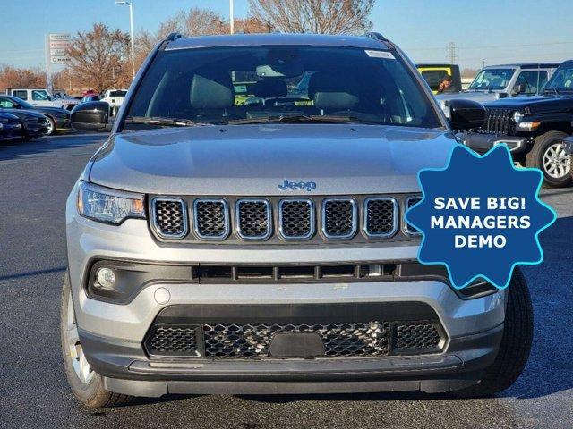 new 2024 Jeep Compass car, priced at $29,957