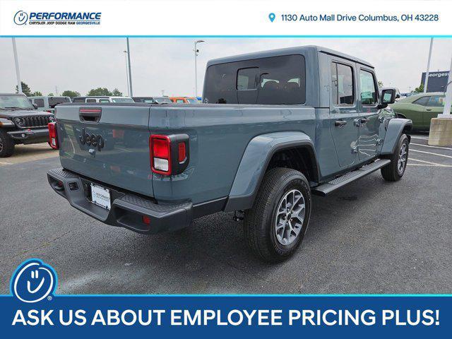 new 2025 Jeep Gladiator car, priced at $50,424