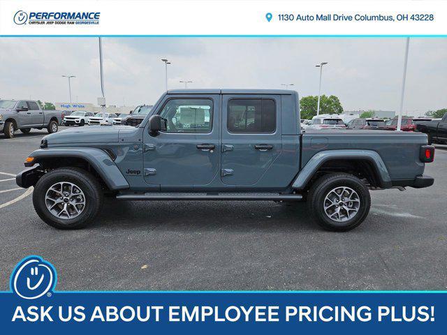 new 2025 Jeep Gladiator car, priced at $50,424