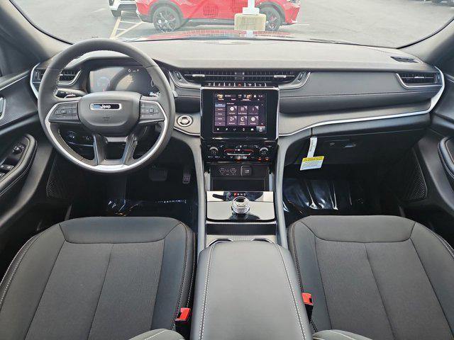 new 2025 Jeep Grand Cherokee car, priced at $36,355