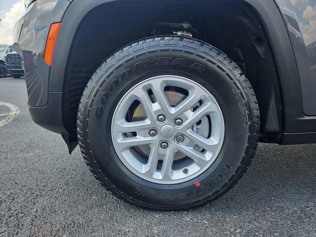 new 2025 Jeep Grand Cherokee car, priced at $36,355
