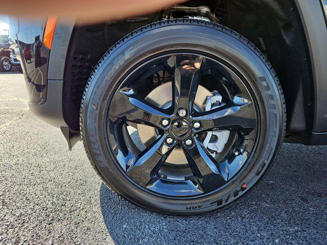 new 2025 Jeep Grand Cherokee L car, priced at $43,875