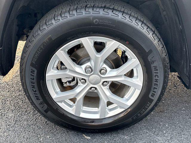 used 2023 Jeep Grand Cherokee car, priced at $33,988