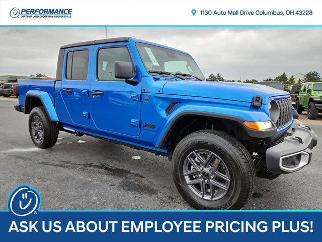 new 2025 Jeep Gladiator car, priced at $44,927